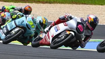 Maximo Quiles Raih Kemenangan di Moto3 Aragon 2026, Veda Ega Finis Posisi ke-20