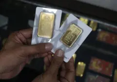 Emas Antam Mengalami Penurunan Rp70.000 per Gram dalam Sepekan, Stabil di Rp2,67 Juta Hari Ini