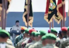 Prabowo Subianto Bahas Perekrutan Anggota TNI dari Suku Dayak Bersama Panglima Jilah