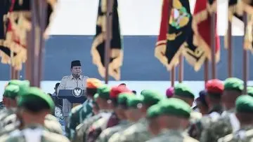 Prabowo Subianto Bahas Perekrutan Anggota TNI dari Suku Dayak Bersama Panglima Jilah
