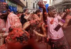 La Tomatina 2023 Pecah Rekor, 22.000 Peserta Tumpah Ruah di Perang Tomat Spanyol