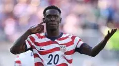 Everton Ajukan Tawaran untuk Striker Monaco Folarin Balogun