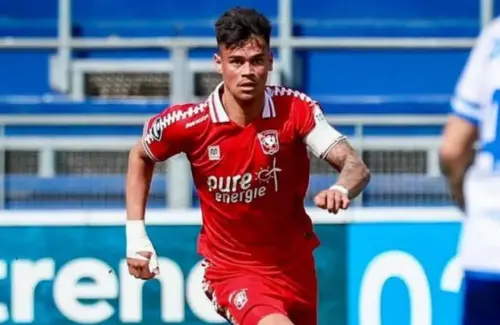 Mees Hilgers Perpanjang Kontrak dengan SC Heerenveen Hingga 2028