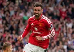 Bruno Fernandes Cetak Hat-trick, Manchester United Bungkam Ipswich di Old Trafford