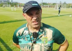 Pelatih Persebaya Bernardo Tavares Ingin Bonek dan Bonita Terus Beri Dukungan Penuh untuk Raih Gelar Juara