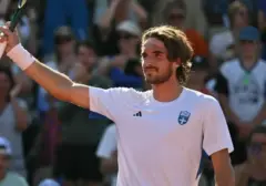 Tsitsipas Lolos ke Babak Kedua US Open Usai Kalahkan Unggulan ke-10 Fils
