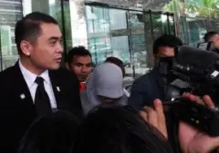 Arya Wedakarna Jelaskan Kehadiran "Pengawal TNI" di Kontes Transgender Thailand