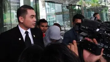 Arya Wedakarna Jelaskan Kehadiran "Pengawal TNI" di Kontes Transgender Thailand