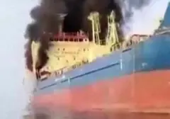Dua Awak Tewas Akibat Kebakaran Kapal Tanker Minyak Arab Saudi di Selat Hormuz
