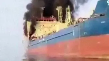 Dua Awak Tewas Akibat Kebakaran Kapal Tanker Minyak Arab Saudi di Selat Hormuz