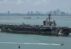 USS Abraham Lincoln Tuntaskan Misi 286 Hari, Sandar di Thailand