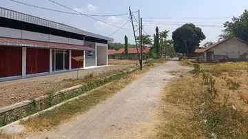 Konstruksi Koperasi Desa Merah Putih di Dekat Makam Cirebon Tuai Sorotan Warga
