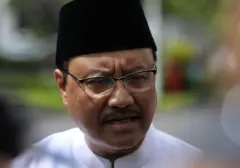 Ribuan Penerima Bansos Terindikasi Judi Online, Mensos Duga Penyelewengan Data KTP