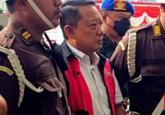 Terjerat TPPU Emas & Uang Rp543 Miliar, Eks Jampidsus Febrie Adriansyah Siap Jalani Sidang