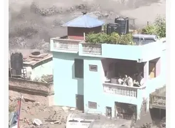 Keajaiban Nuwakot: Rumah Hijau 40 Tahun Bertahan dari Banjir Bandang Nepal