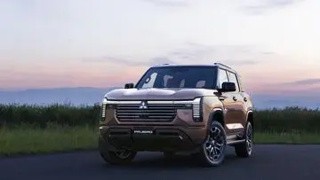 Generasi Terbaru Mitsubishi Pajero Meluncur, Tawarkan Desain Kokoh dan Fitur Modern