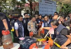 Pabrik Oli Pertamina Palsu Dibongkar di Cengkareng, Waspadai Tanda Keaslian