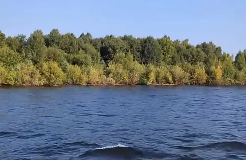 Misteri Pulau Muncul dan Hilang Semalam di Danau Williston, Kanada