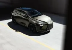 Lexus NX 350h Tampil dengan Wajah Baru dan Teknologi Hybrid Generasi Terbaru