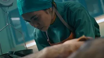Kisah Nyata Dokter Forensik Sumy Hastry Purwanti Diangkat ke Layar Lebar dalam "Autopsy: Dead Body Can Talk"