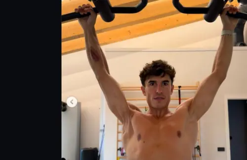Beban Tujuh Operasi Bahu Kanan Terungkap: Marc Marquez Tunjukkan Dampak Fisik di Foto Latihan