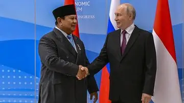 Sorotan Internasional: Tentara Indonesia di Kamboja dan Diplomasi Prabowo ke Rusia