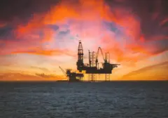 Harga Minyak Dunia Bergejolak Akibat Ketegangan di Selat Hormuz