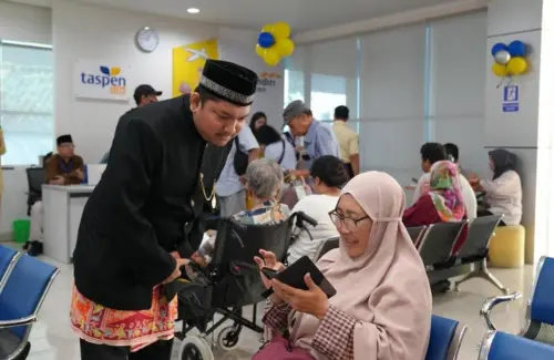 Direksi TASPEN Sapa Langsung Peserta Pensiun dalam Perayaan Harpelnas 2026