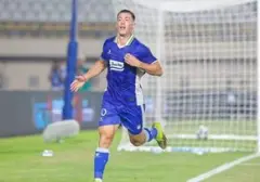 Persib Bandung Dihadapkan Tantangan Berat Pertahankan Gelar Juara Super League 2026/2027