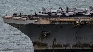 Kapal Induk USS Abraham Lincoln Tampil Kumuh Akibat 286 Hari Patroli Laut