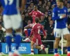 Dua Gol Kilat Isak Bawa Liverpool Raih Kemenangan Perdana di Bawah Andoni Iraola