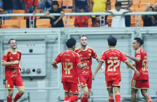 Persija Jakarta Diramal Raih Kemenangan Tipis atas Borneo FC di Laga Debut Shin Tae-yong