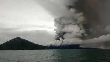 Asap Gunung Anak Krakatau Berpotensi Capai Negara Tetangga, BRIN Ungkap Ketinggian 13 Km