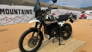 Royal Enfield Himalayan 440 Resmi Mengaspal, Tawarkan Petualangan dengan Harga Terjangkau