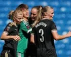 Aston Villa Raih Poin di Kandang Chelsea Berkat Gol Bunuh Diri dan Debut Gemilang Akane Okuma