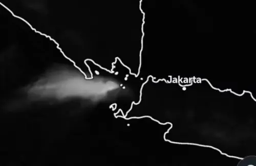 Erupsi Anak Krakatau Tembus Tropopause, Terdeteksi Satelit
