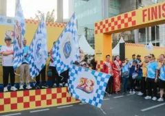 Pramono Anung Ajak Warga Jakarta Hidup Sehat di PSMTI Charity Walk 2026