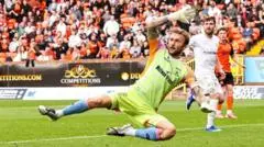 Kiper Nomor Satu Skotlandia: Scott Bain Siap Mengambil Alih?