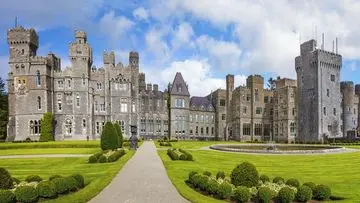 Ashford Castle Dinobatkan Sebagai Hotel Tercantik Dunia, Pesona 8 Abad Terpancar
