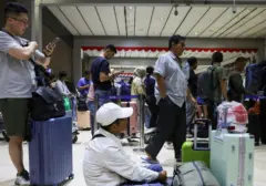 Letusan Anak Krakatau Lumpuhkan 301 Penerbangan di Indonesia dan Singapura