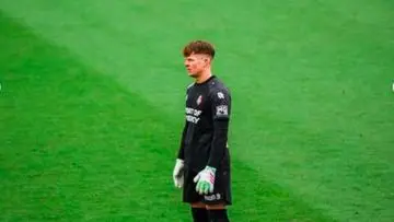 Kiper Telstar Ronald Koeman Jr Pecahkan Rekor dengan Dua Gol di Eredivisie