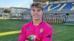 Perjalanan Tak Terduga: Kiper Belanda Milo Beimers Gabung Klub Italia Viterbese