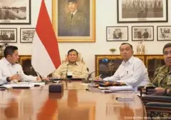 Prabowo Minta Daftar 8 Korporasi Terkait Lahan Sawit Baru Pasca Karhutla