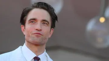 Primetime Robert Pattinson Banjir Pujian, Tuai 7 Menit Standing Ovation di Festival Film Venesia 2026