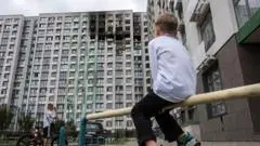 Serangan Udara Rusia Tak Henti, Sirene Kyiv Berbunyi Rekor