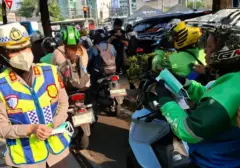 Kemenkes: Stok Masker Nasional Aman, Kelangkaan Terjadi di Pedagang Kecil