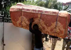 Ratusan Warga Burundi Antre di Kedutaan Nairobi untuk Pulang, Imbas Penertiban Usaha di Kenya