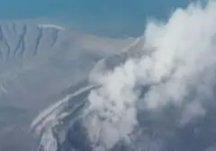 BMKG Pantau Pergerakan Abu Vulkanik Gunung Anak Krakatau ke Selatan dan Barat Daya
