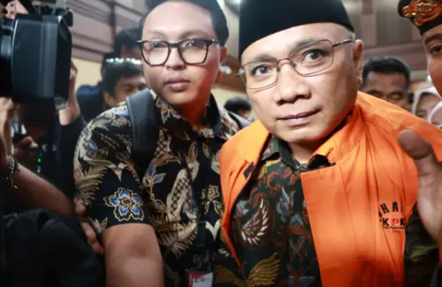 Jaksa KPK Ungkap Aliran Dana USD 271.500 ke Pejabat Kemenag dalam Sidang Korupsi Kuota Haji