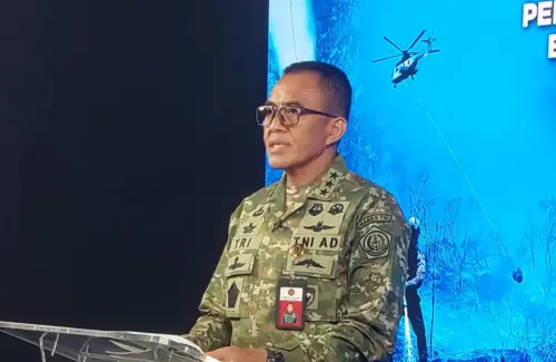 Jepang Kirim 3 Helikopter Chinook dan Ratusan Personel Bantu Indonesia Padamkan Karhutla